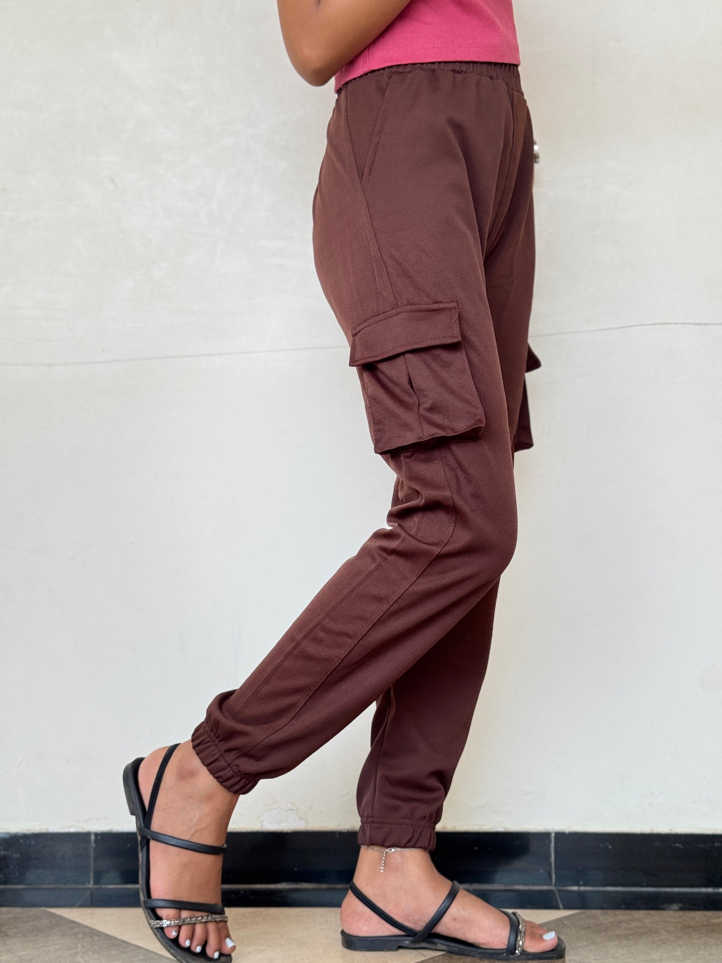 Brown Unisex Cargo Pants – Classic Comfort, Effortless Edge
